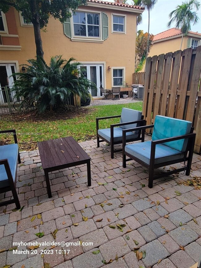 Building Photo - 4967 Tradewinds Ter