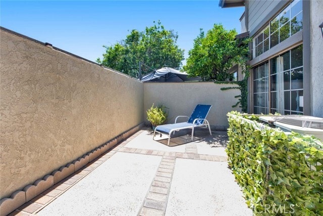 Building Photo - 14 Evening Breeze