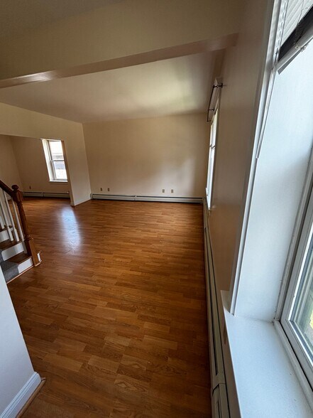 Building Photo - 29B Edgewood St