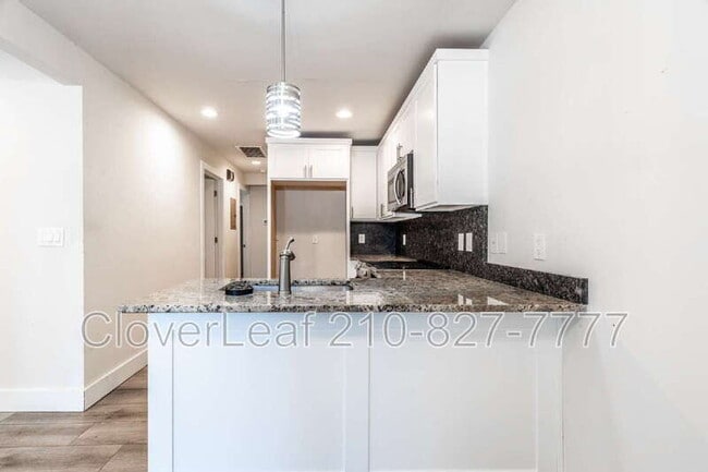 Building Photo - 116 Naylor St