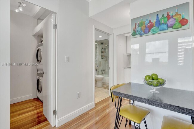 Building Photo - 700 Biltmore Way