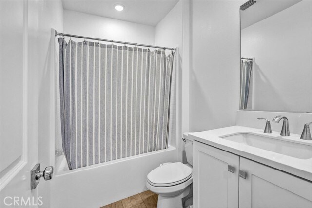 Building Photo - 302 Fawn St