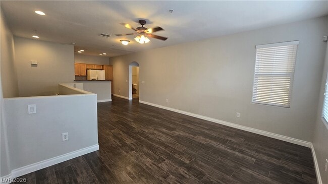 Building Photo - 3975 N Hualapai Way