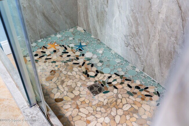 Building Photo - 1125 Jimmy Buffett Mem Hwy