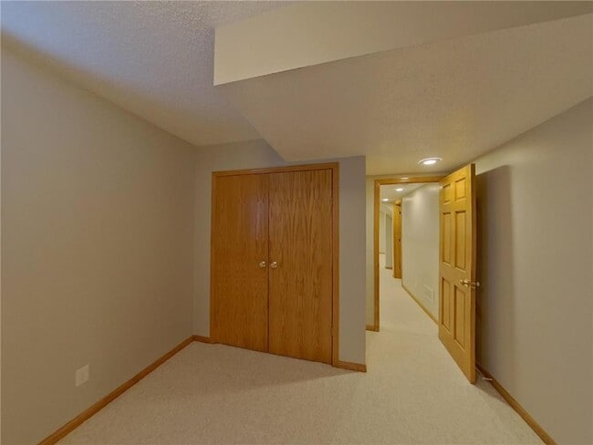 Building Photo - 10071 Raleigh Ct