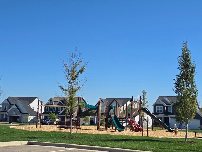 Building Photo - 4718 Cranesbill Rd