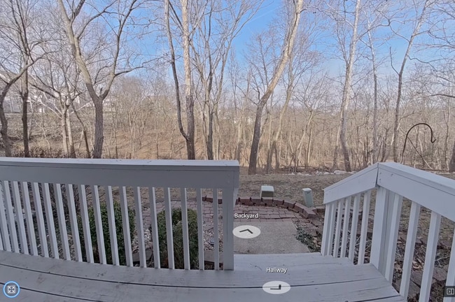 Building Photo - 4 Bedroom Shawnee Townhome with Finished Basement and Wooded Views