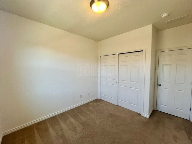 Building Photo - 10829 Tincup Creek Point