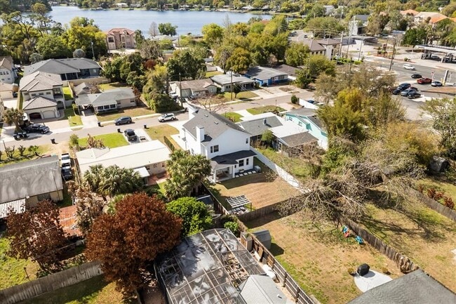 Building Photo - 668 Overspin Dr