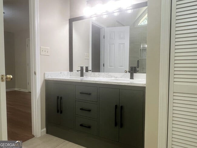 Building Photo - 217 Briarpatch Ct