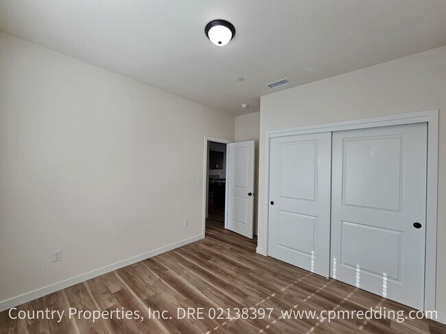 Building Photo - Almost New 3-Bedroom House with Lots of Upgrades Near Keswick Dam!