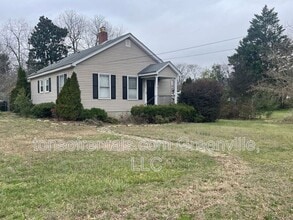 Building Photo - 205 Thackston St