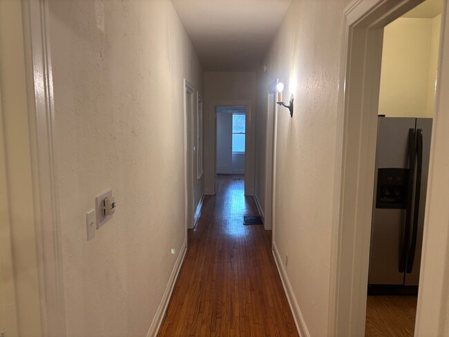 hallway - 453 N Orange Grove Ave