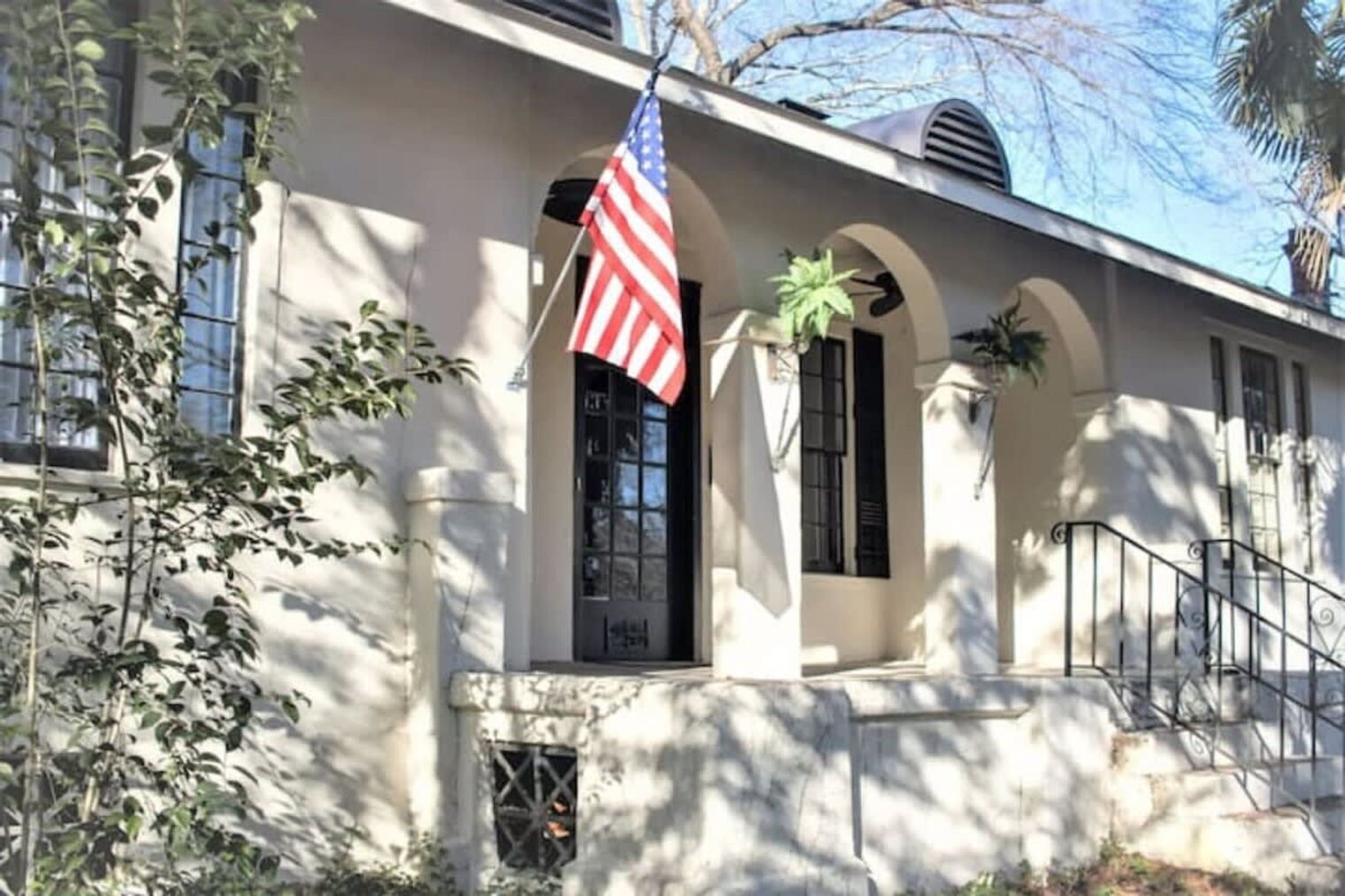 Building Photo - 1121 Felder Ave
