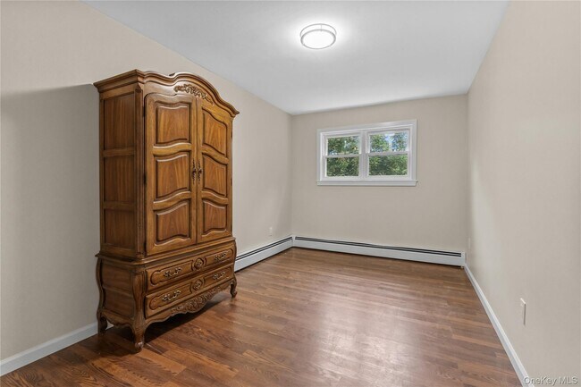 Building Photo - 401 Olmstead Ave