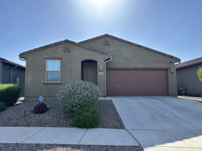 Primary Photo - 7303 S Via Tierra Mesa