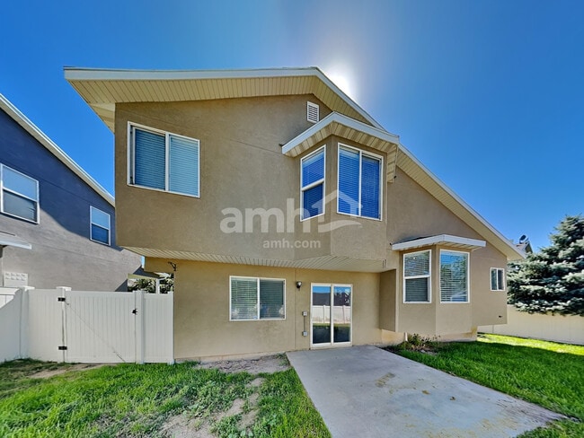 Building Photo - 3630 New Land Loop