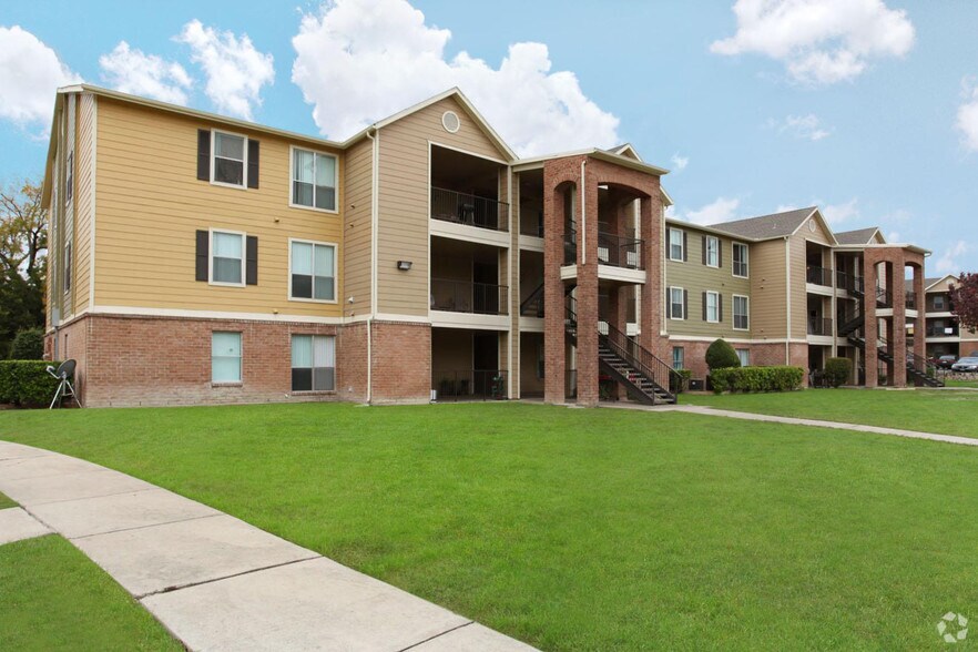 Forest Park Apartment Homes 1088 Park Plz Austin TX 78753 Apartment