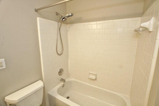 Building Photo - 11700 Bentham Ct