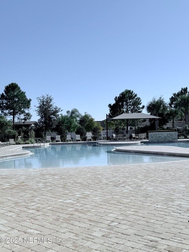Building Photo - 304 Green Turtle Ln