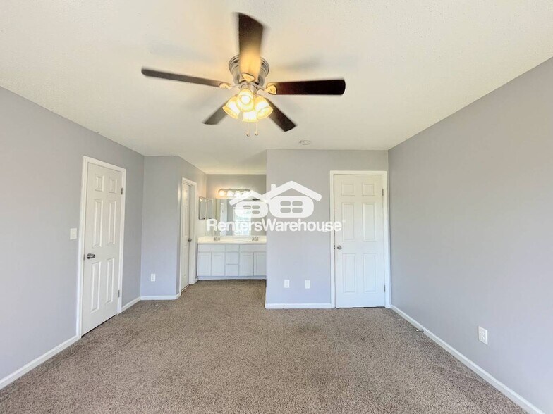 Building Photo - 651 Ridge Cir