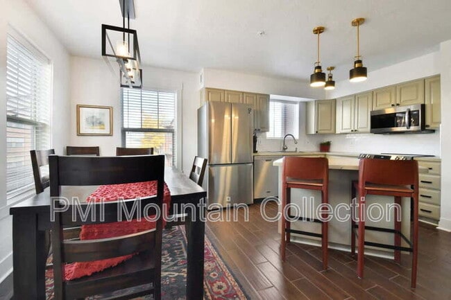 Building Photo - 1797 Fox Bay Dr