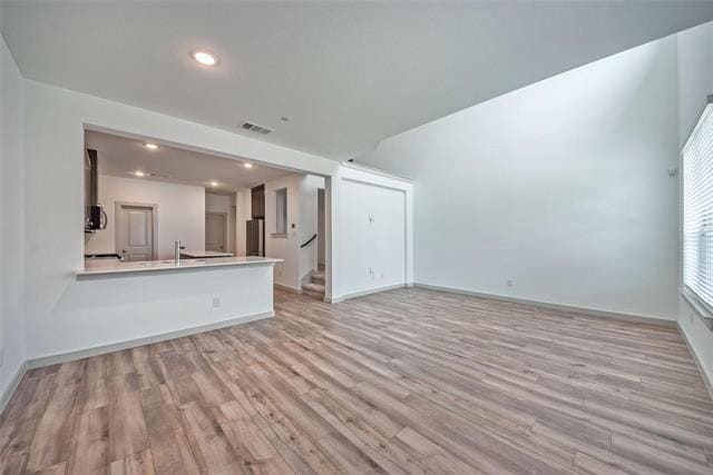 Building Photo - 692 Vista Oaks Rd