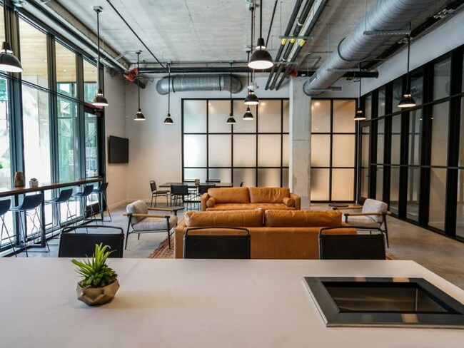 Building Photo - 1221 S Congress Ave