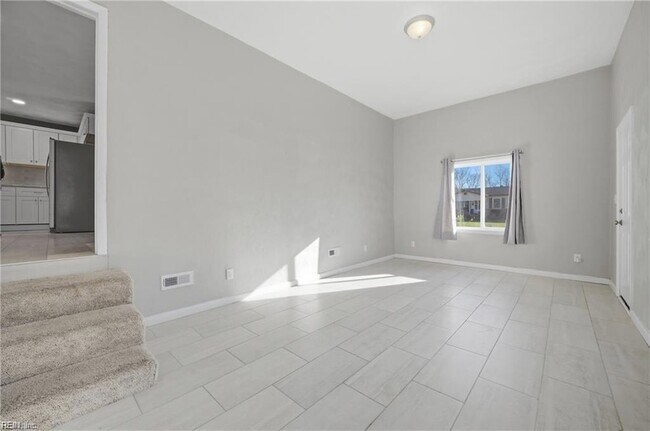 Building Photo - 108 Marcy St