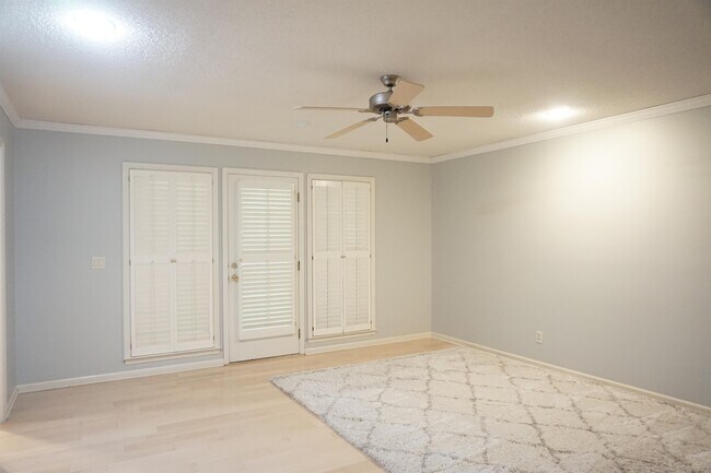 Building Photo - 116 Princeton Ln