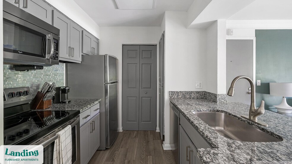 Building Photo - 101 Brixworth Ln