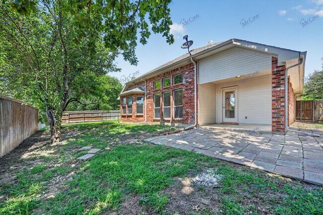 Building Photo - 739 Kilbridge Ln