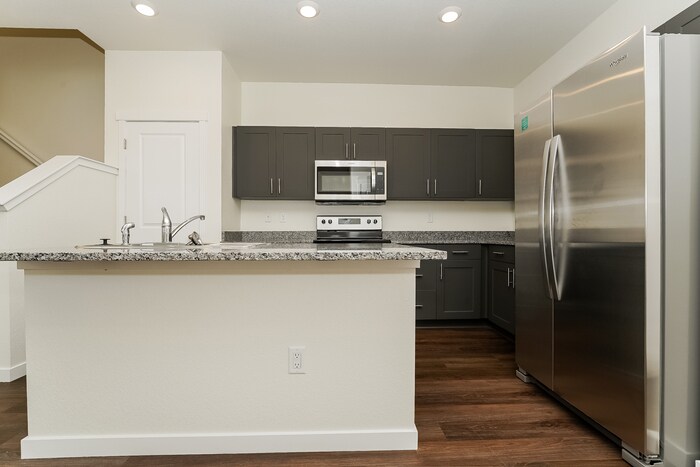 Building Photo - 13467 Oneida Ln