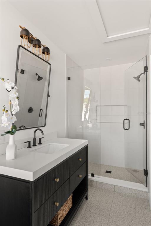 Building Photo - 870 Carver St