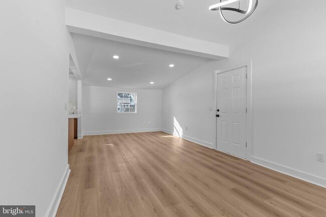 Building Photo - 139 Ivy Hill Rd