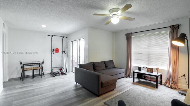 Building Photo - 10371 SW 150th Pl