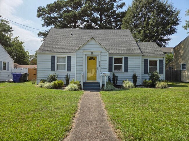 Building Photo - SUBURBAN ACRES