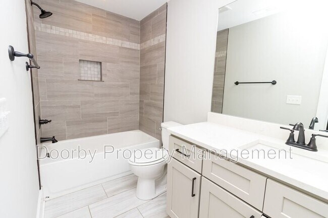 Building Photo - 2760 Ridge Park Dr
