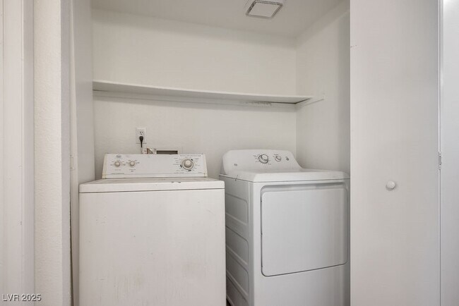 Building Photo - 2712 Beaver Creek Ct