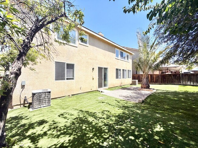 Building Photo - 40053 Montage Ln