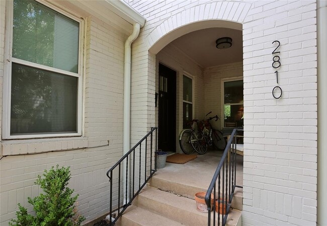 Building Photo - 2810 Wooldridge Dr