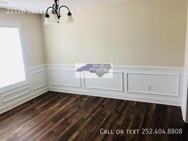 Building Photo - 2212B Sweet Bay Drive.