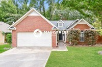 Building Photo - 3 Bedroom Pet-Friendly Home in Helena, AL with Main Street Renewal
