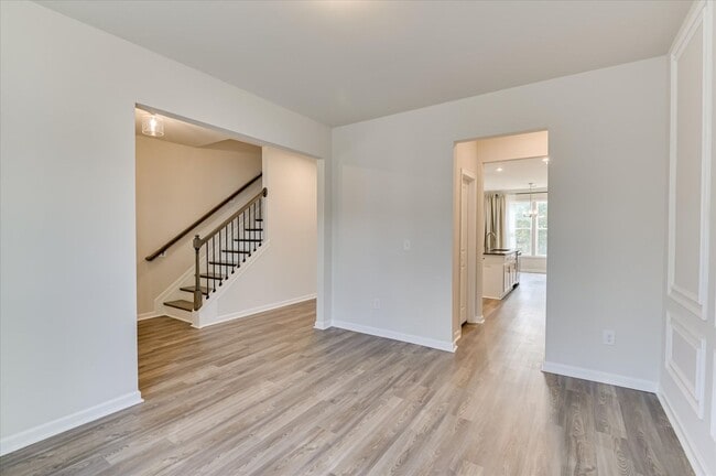 Building Photo - 6370 Whirlaway Rd