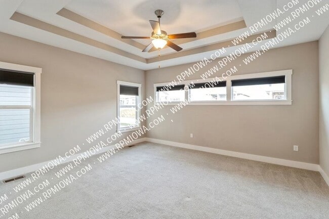 Building Photo - 499 S Bluestone Way