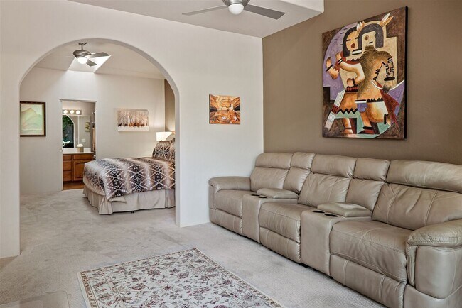 Building Photo - 160 Arroyo Seco Dr