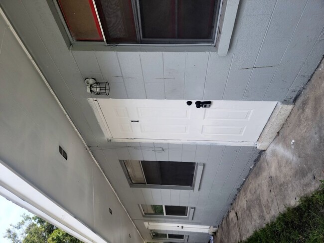 Building Photo - 3690 137th Ave N