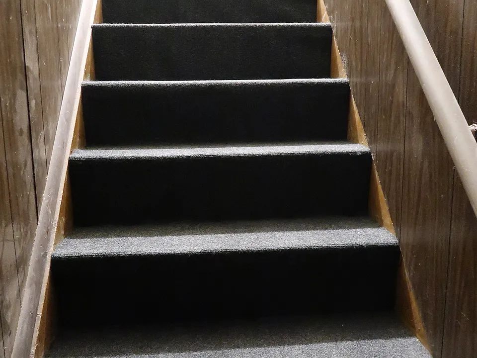 Stairs from basement to kitchen - 1714 Fair Acres Ave