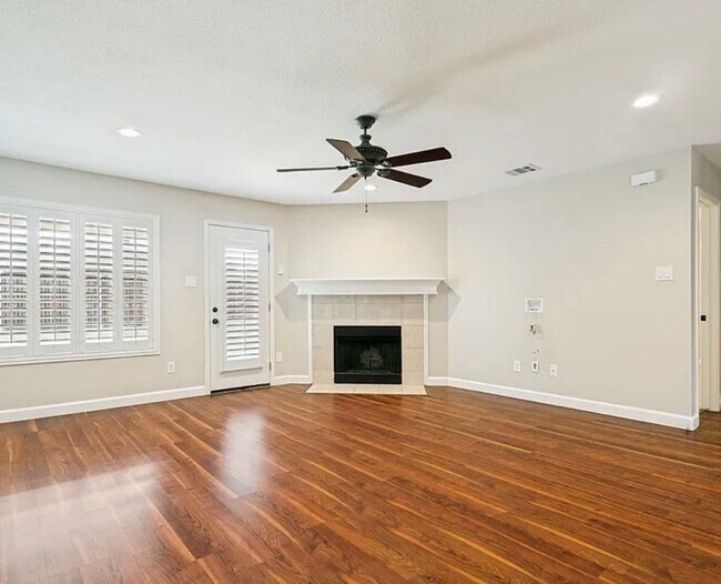 Building Photo - 2507 Quail Ridge Rd