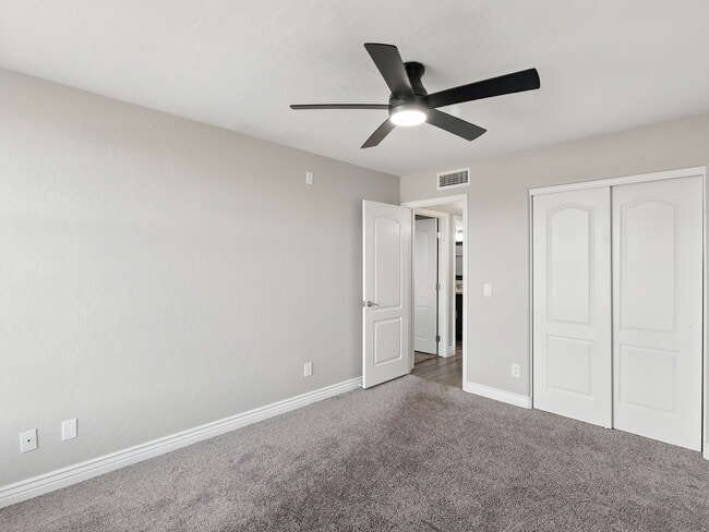 Building Photo - 3535 E Covina St